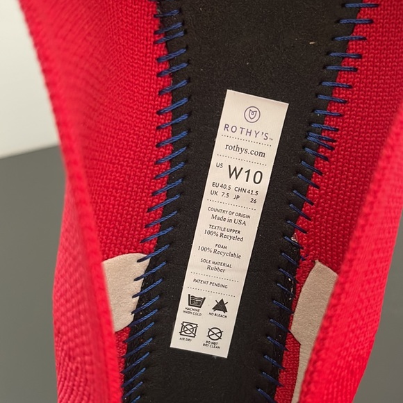 Red, Round Toe Rothy's Flats - Picture 12 of 14